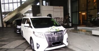 Sewa Mobil Pengantin Alphard di Jakarta