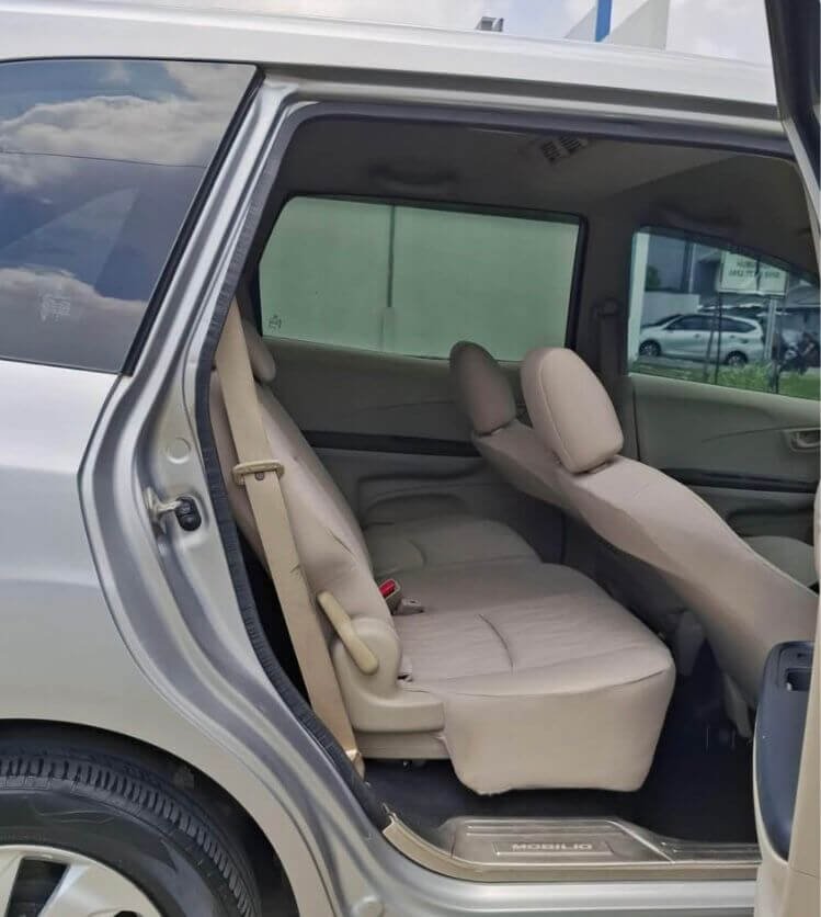 Honda Mobilio 2020 seat