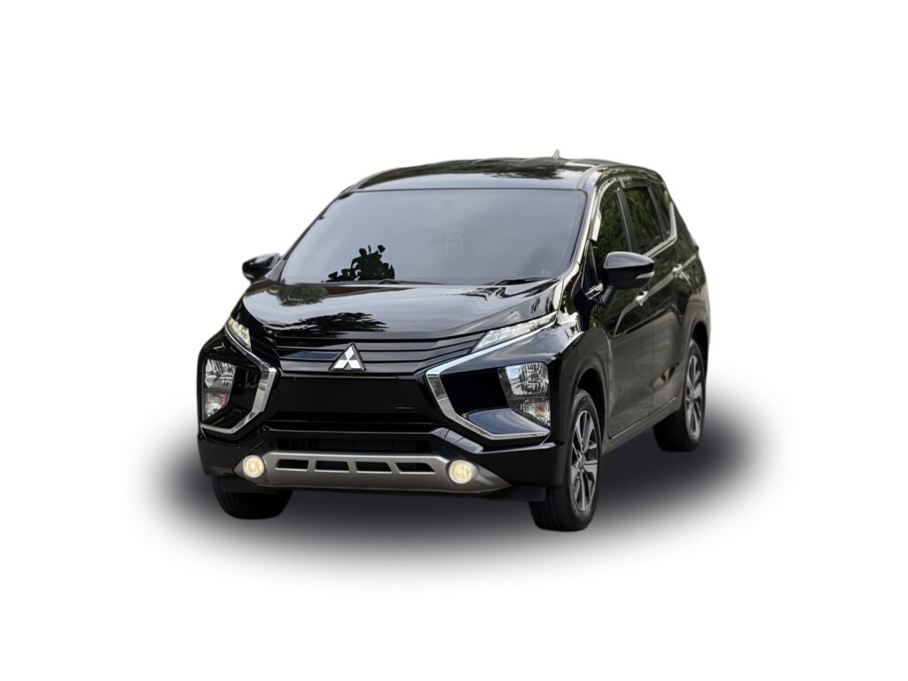 MOBIL XPANDER HITAM Exceed