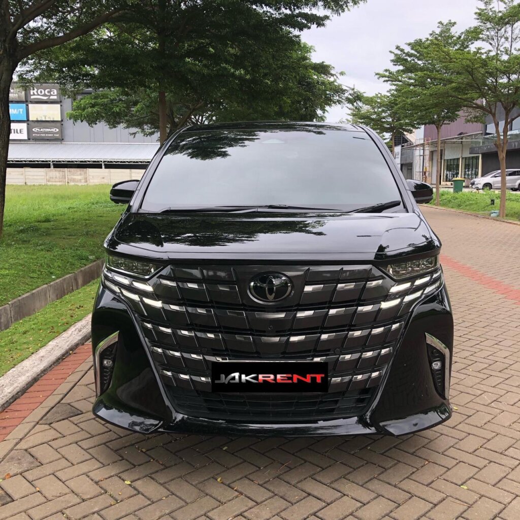 Mobil Alphard Bagian Depan