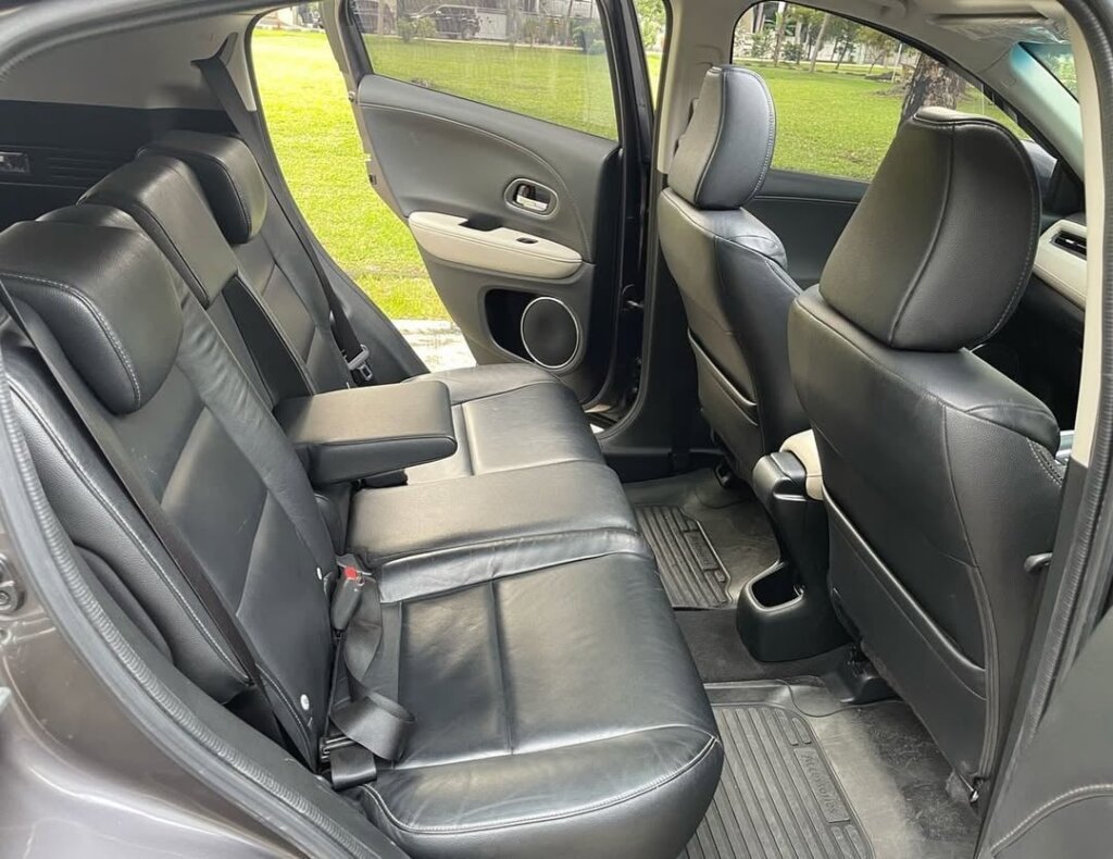 MOBIL HRV ABU ABU E AT Seat