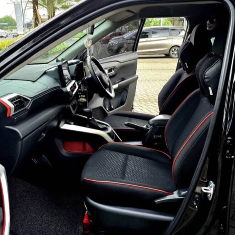 Toyota Raize 2022 Hitam Interior 1