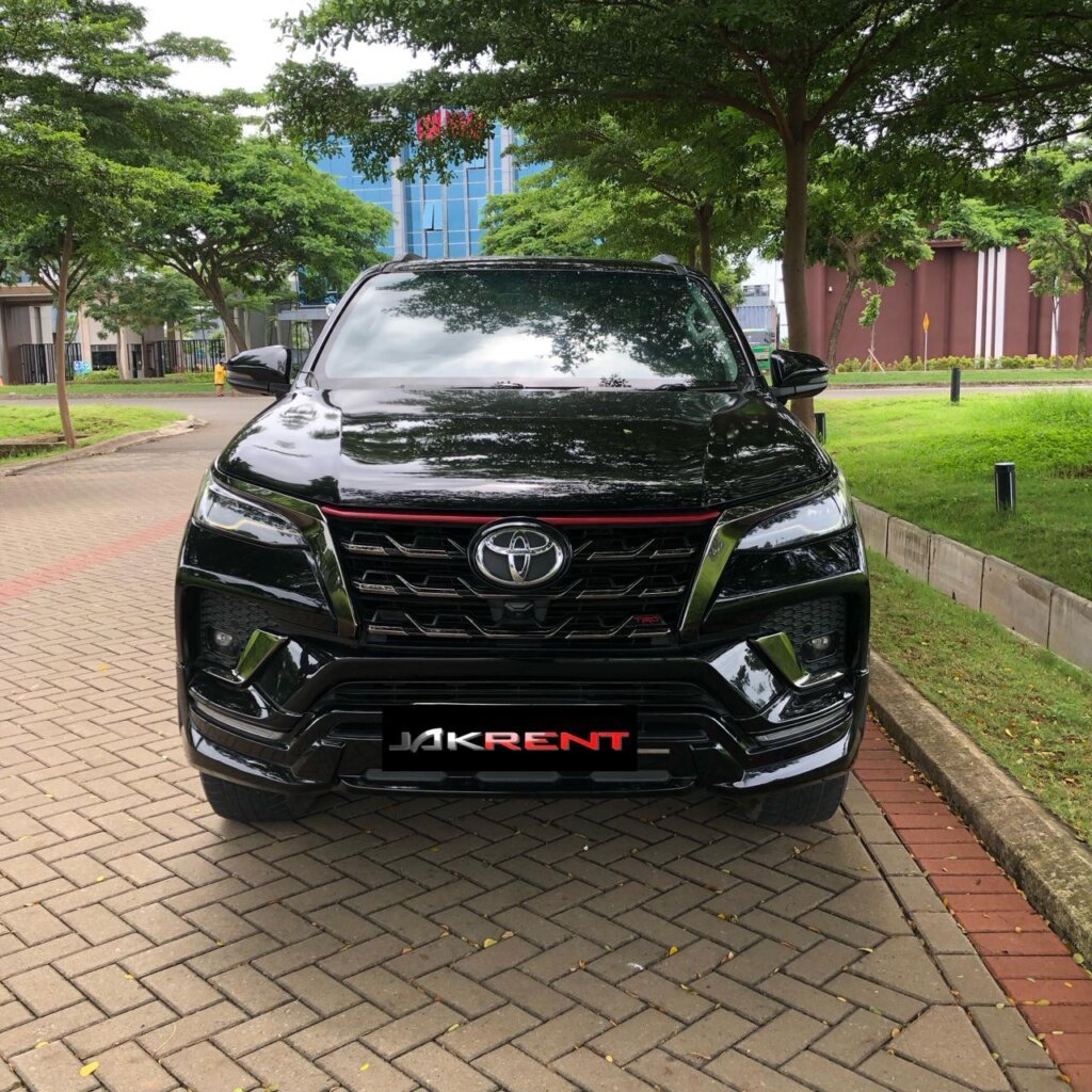 fortuner depan